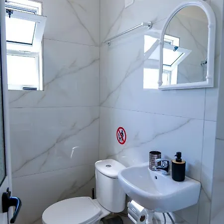 Joyous Apartment Sarande
