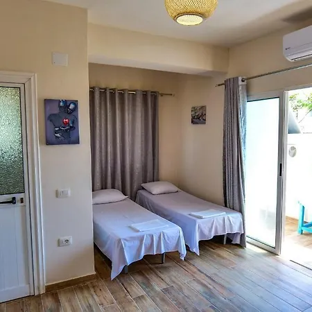 Joyous Apartamento Sarandë