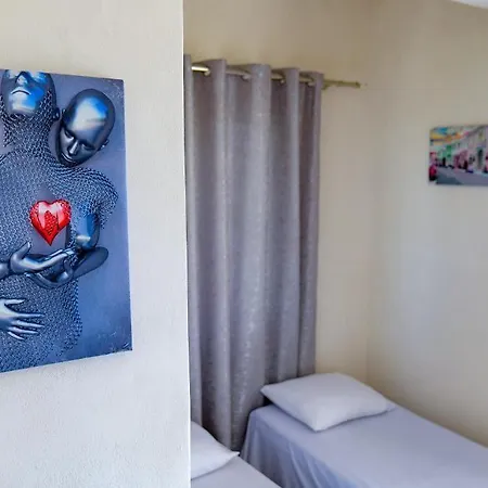 Joyous Apartamento Sarandë